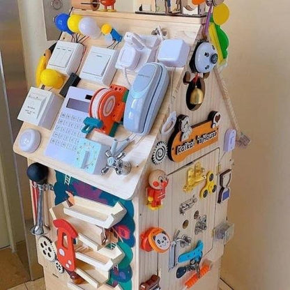 Montessori Activiteitencentrum in Hout (60cm x 80cm)